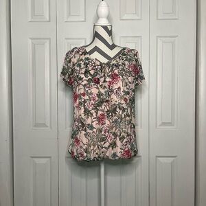 ❗️Closet Clear Out❗️Sara Michelle Petite Floral Shirt